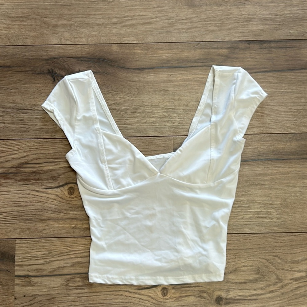 Cream festival top.
